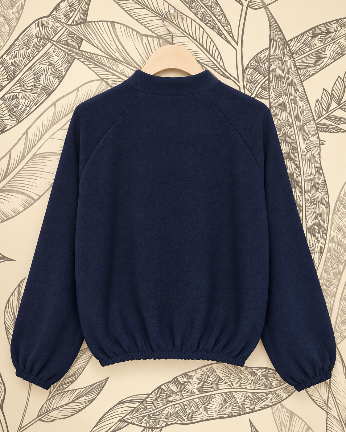 Pull élégant en maille fine – Col montant & boutons 