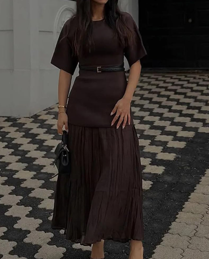 Robe longue en maille avec jupe plissée – Marron chic