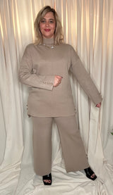 Ensemble pull pantalon en maille