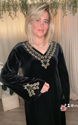 🖤 Robe Orientale en Velours Noir – Élégance Dorée