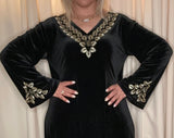 🖤 Robe Orientale en Velours Noir – Élégance Dorée