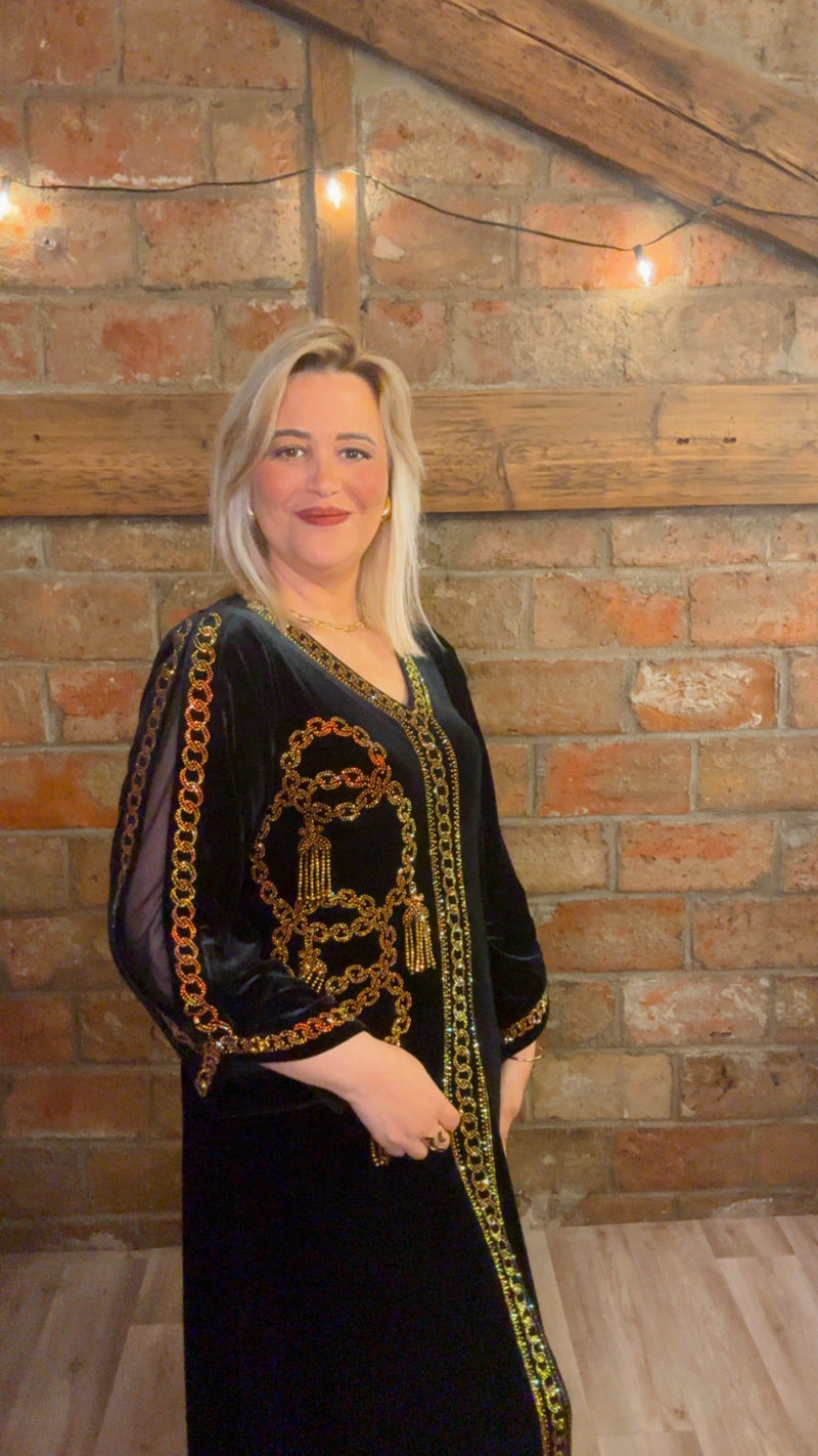 Robe en velours premium strassée de cristal – Made in Turkey