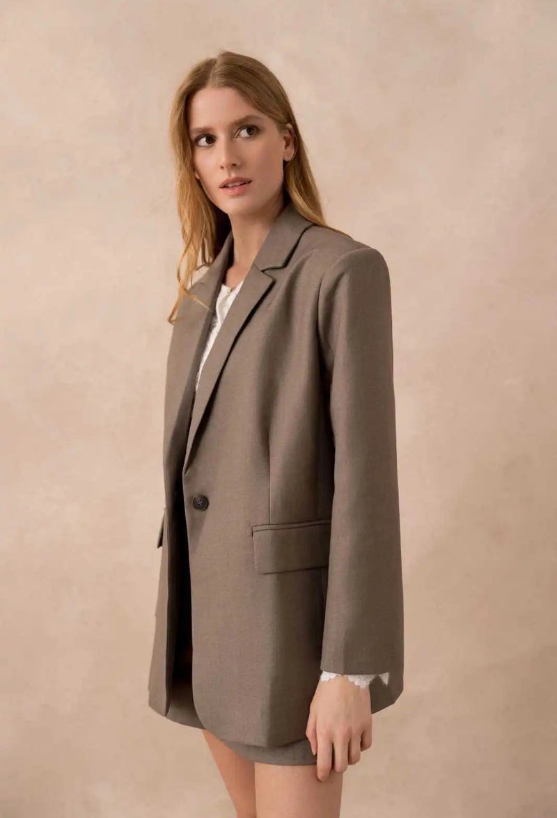 Blazer oversize taupe avec poches à rabat