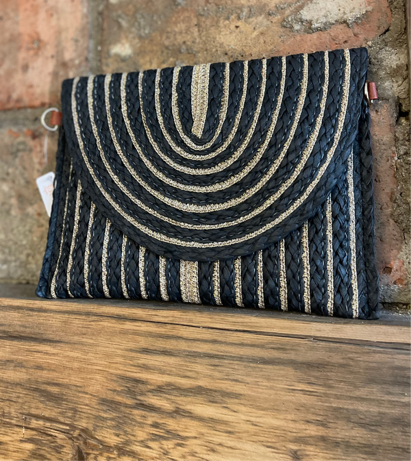 Pochette soleil tressé