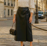 Jupe Portefeuille Simili Cuir – Chic & Moderne