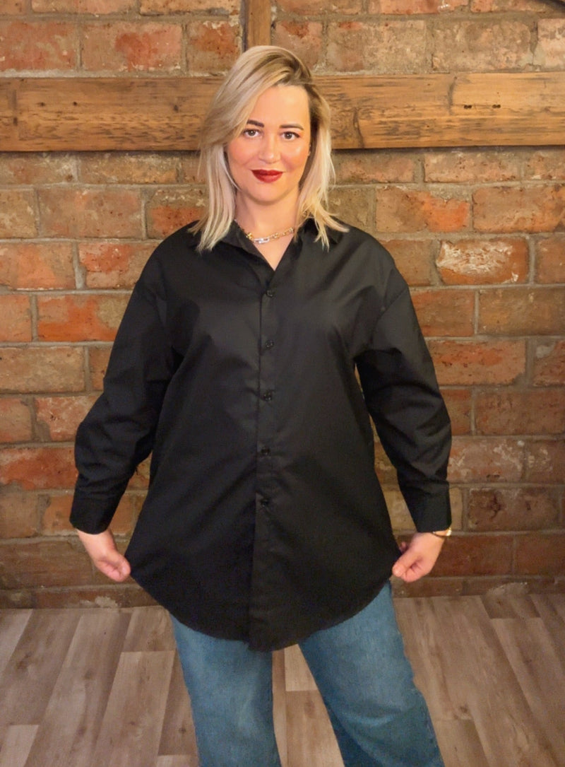 Chemise Oversize Classique – Confort & Élégance