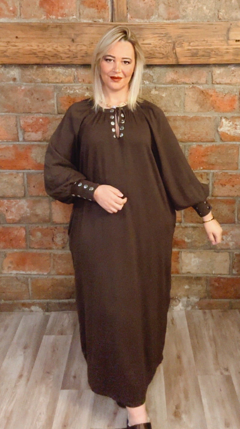 Robe longue cloutée à la main – Taille unique