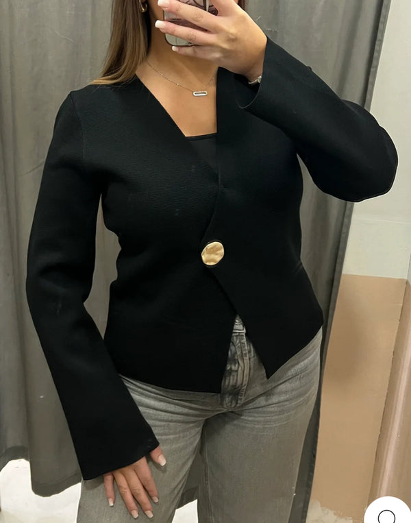 Gilet chic à bouton doré 