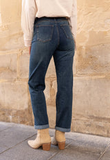 Jean droit petite botte avec broderie + ceinture