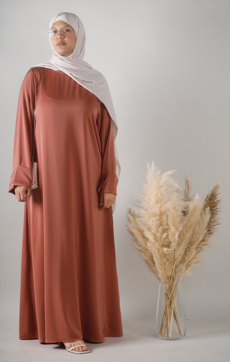 Abaya Kamar