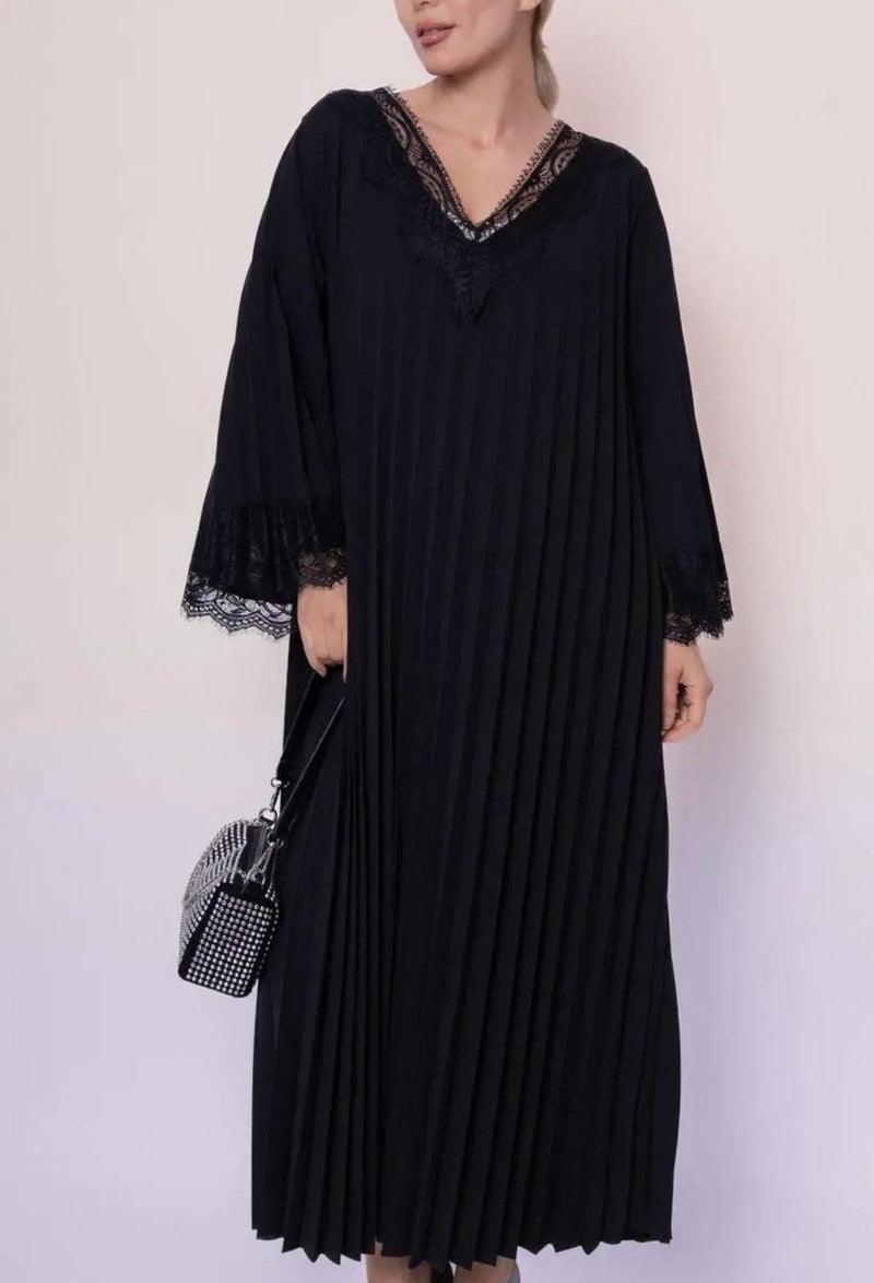 Robe plissée dentelle